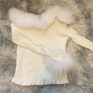 S size tops white fluffy